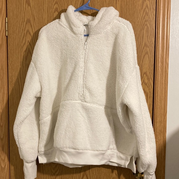 all in motion Tops - 🌟🌟Host Pick🌟🌟All in Motion Sherpa Hoodie